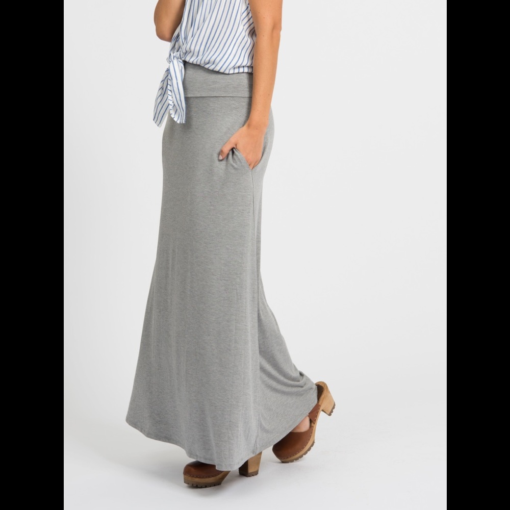Last one left! Pocket maxi